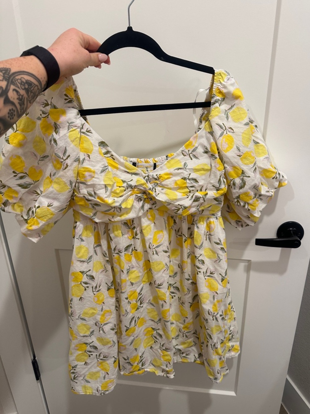 Women's Lemon-Print Puff Sleeve Dress in Yellow and Cream